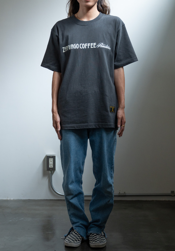 DUNCH × ZHYVAGO T-shirt【オンラインストア限定】