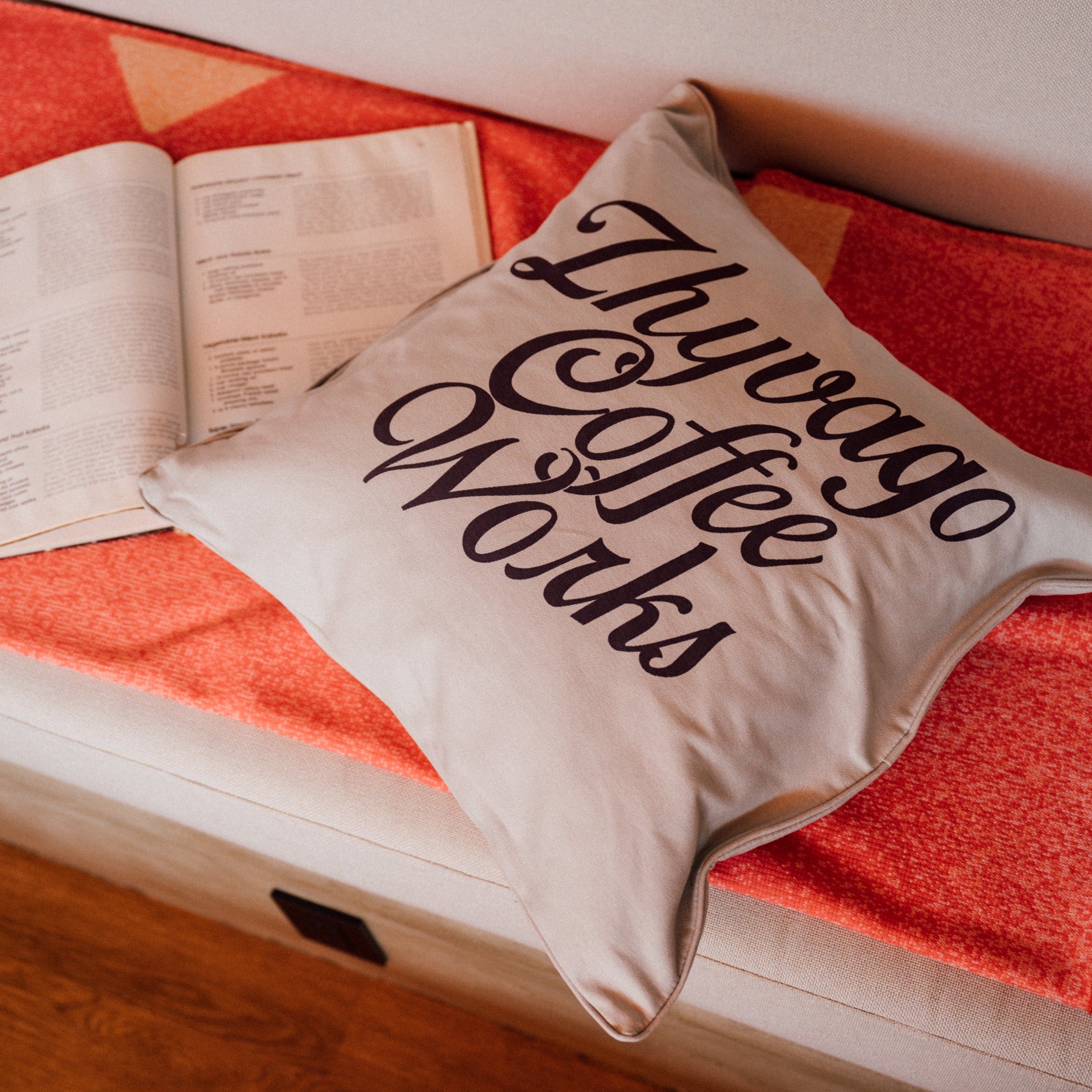 ZHYVAGO "TRIKE" cushion cover