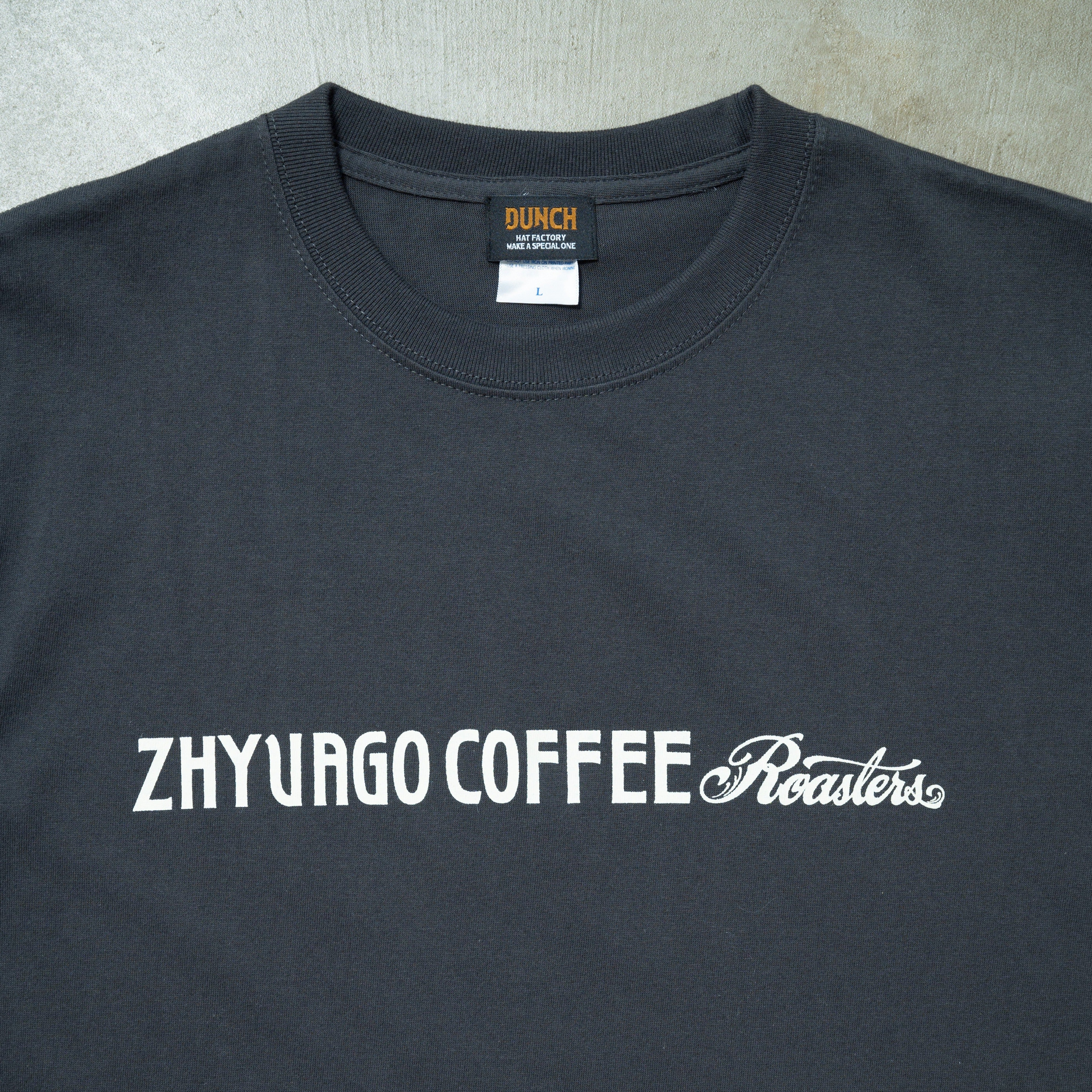 DUNCH × ZHYVAGO T-shirt【オンラインストア限定】