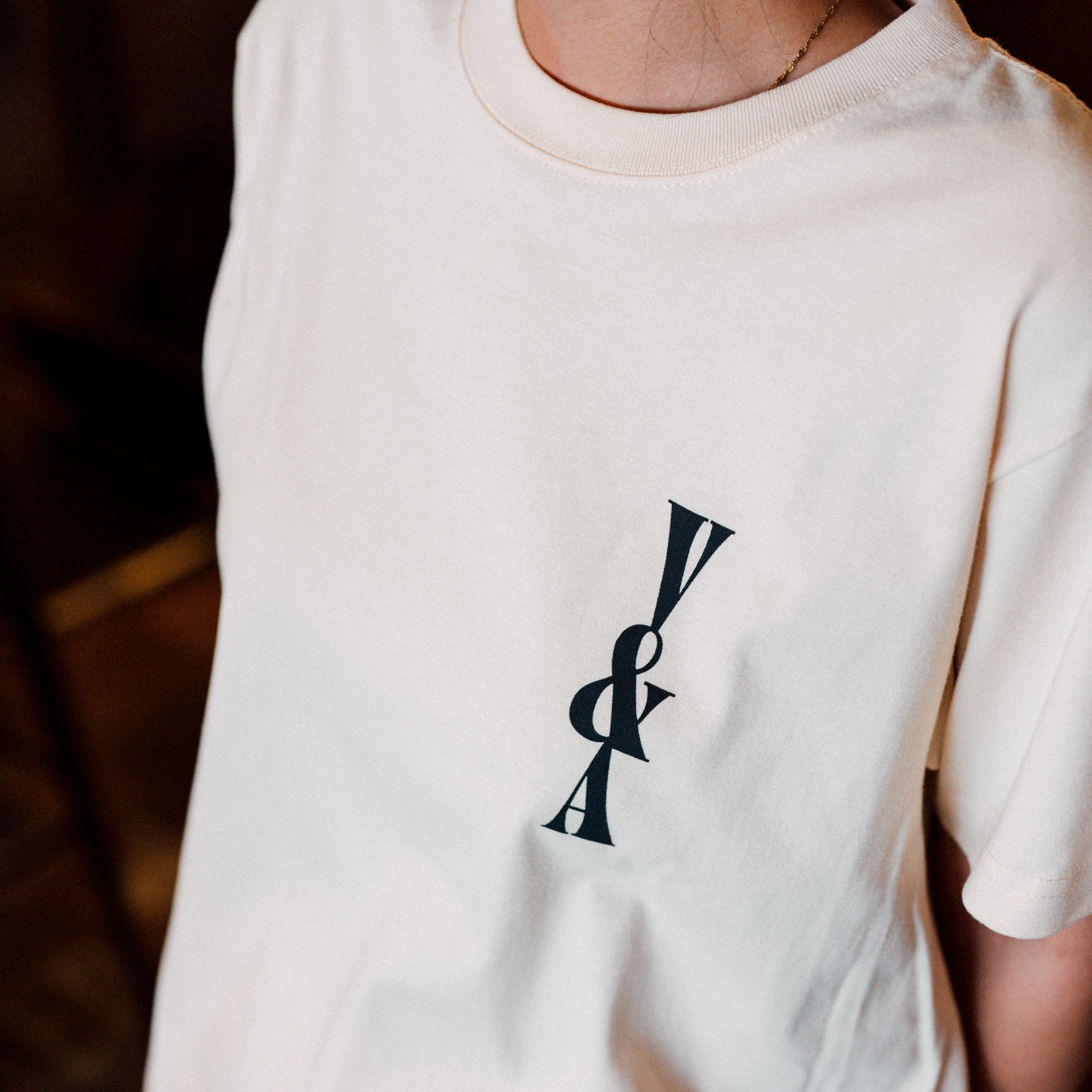 V&A 9 Palmtree Tee
