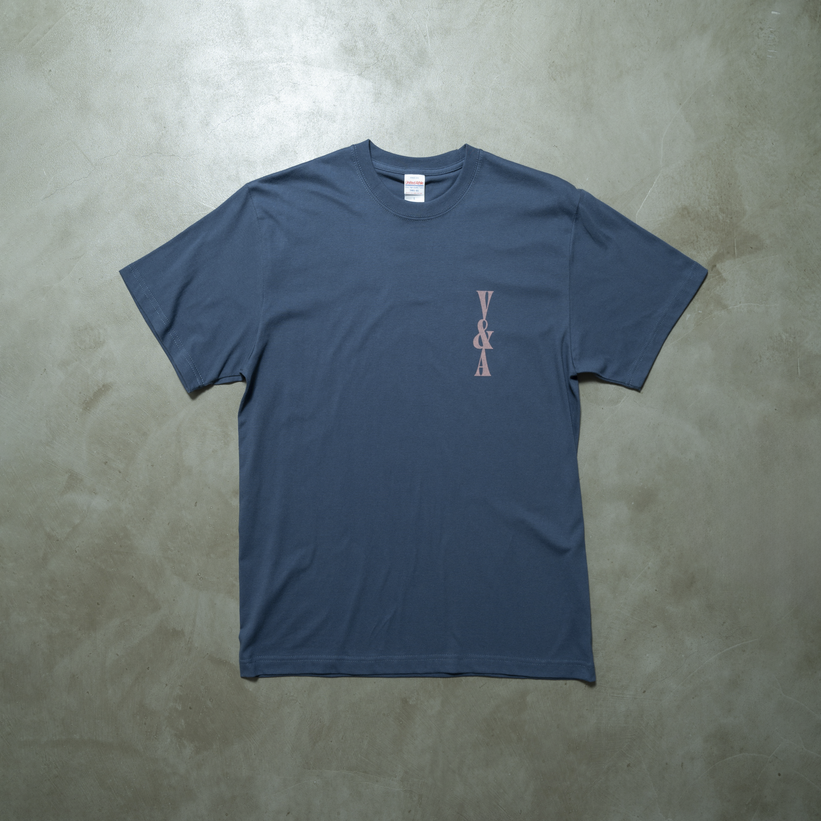 V&A 9 Palmtree Tee