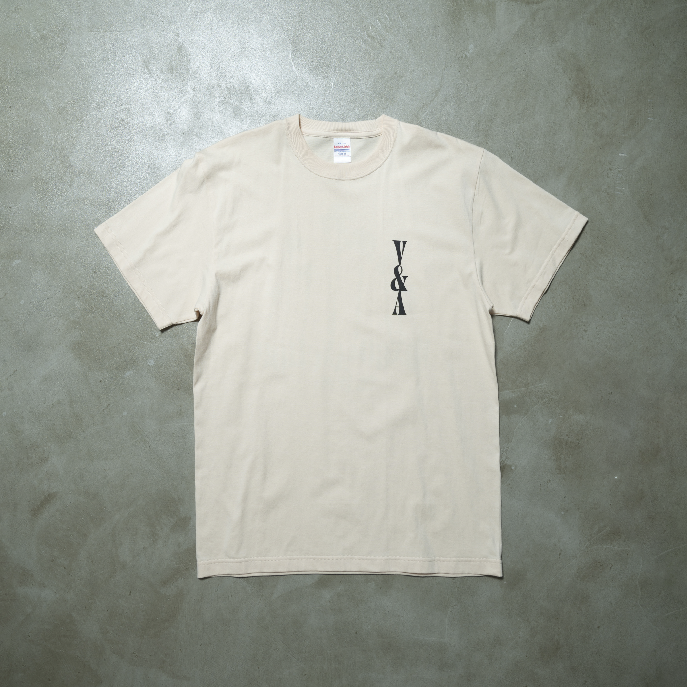V&A 9 Palmtree Tee