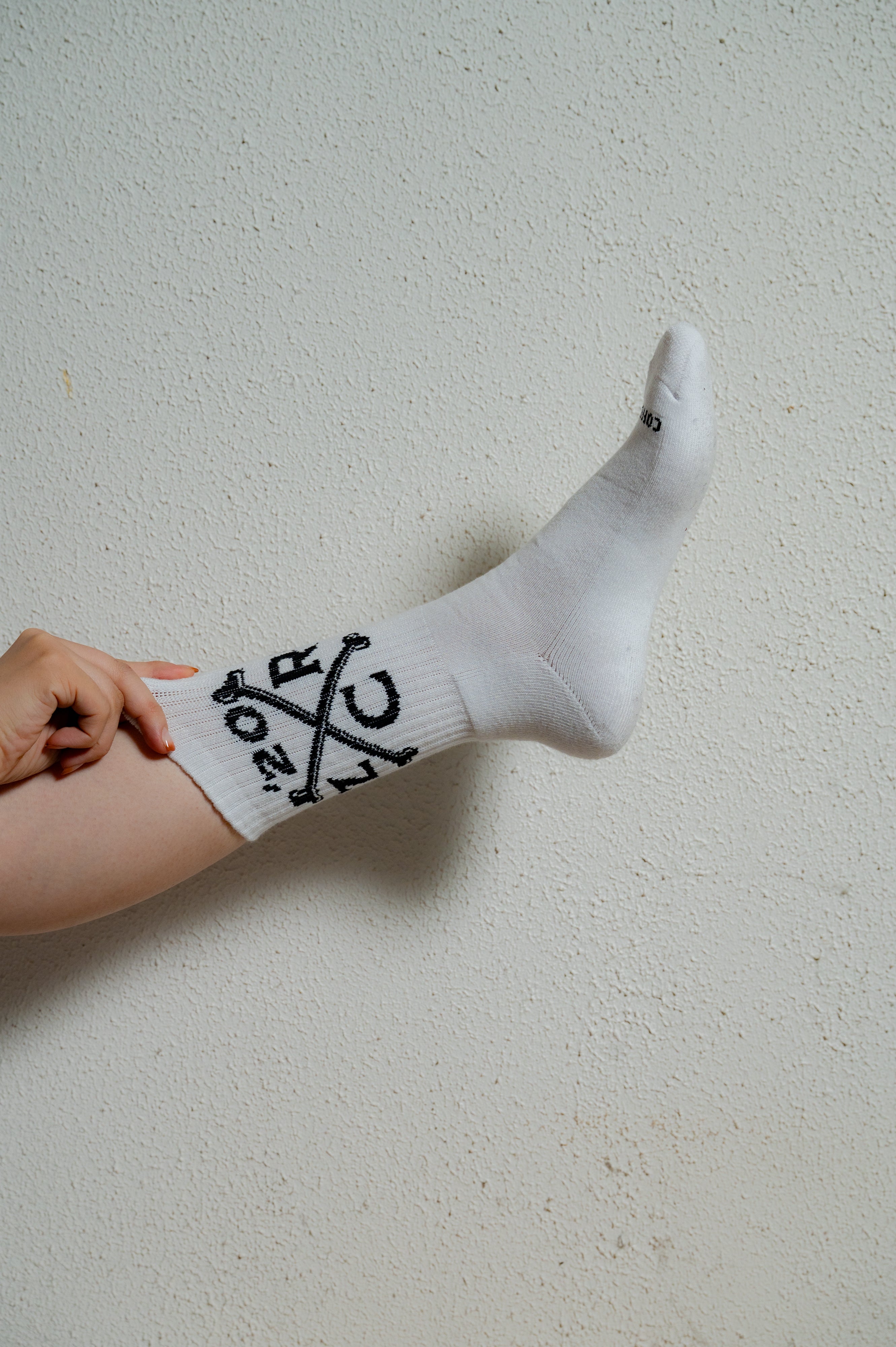 ZHYVAGO Bone TM socks