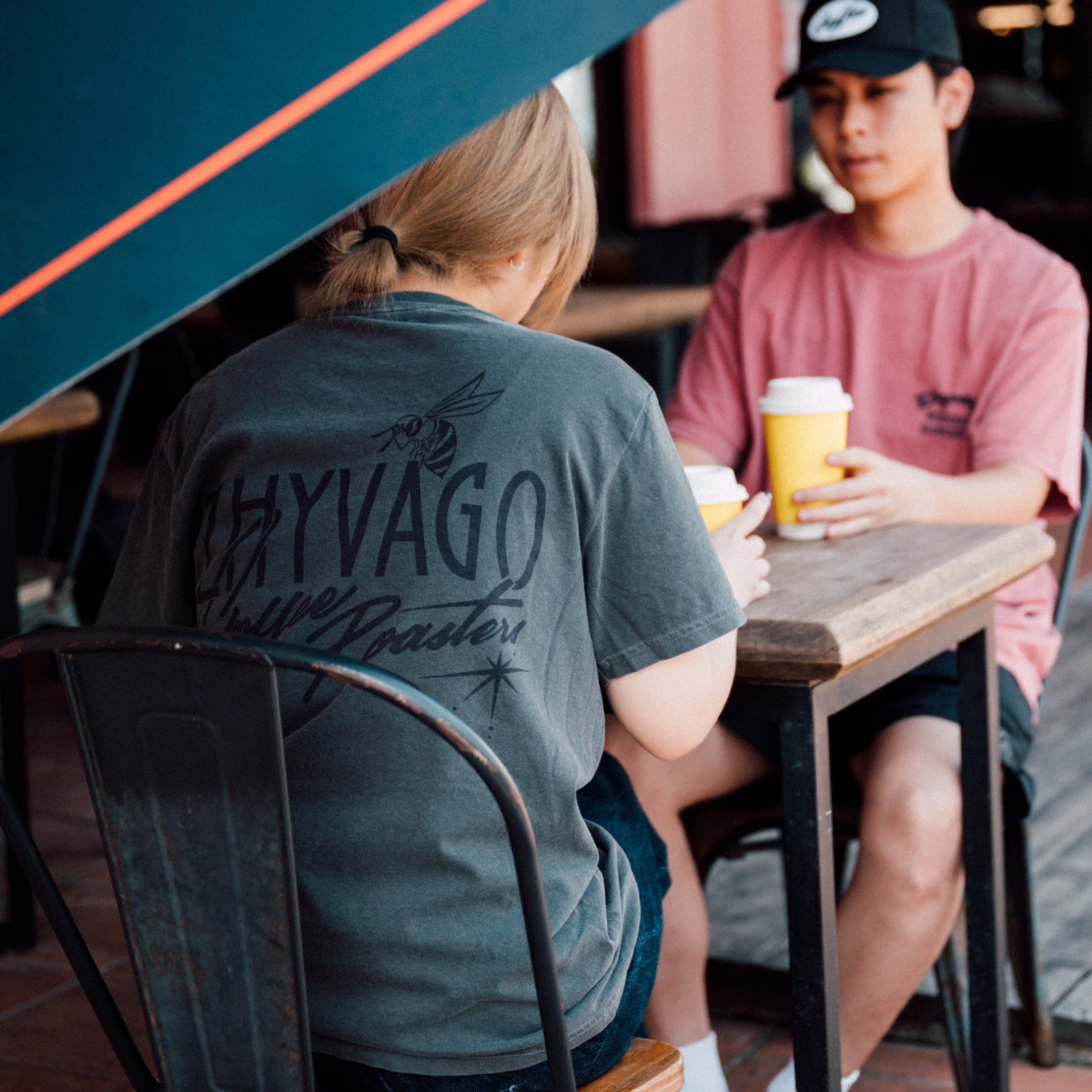 Garment dye ROASTERS BEE T-shirt