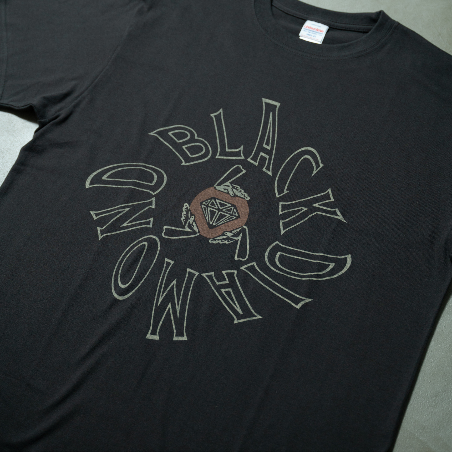 BLACK DIAMOND T-shirt