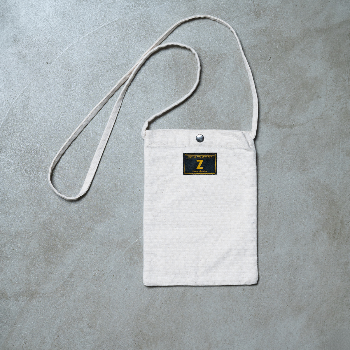 V&A Anchor Elena × ZHYVAGO sacoche