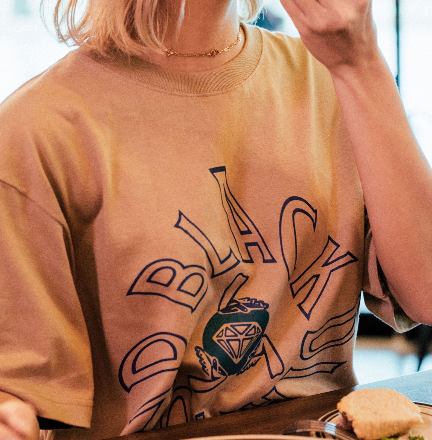 BLACK DIAMOND Tシャツ SAND BEIGE COLOR【オンラインストア限定】
