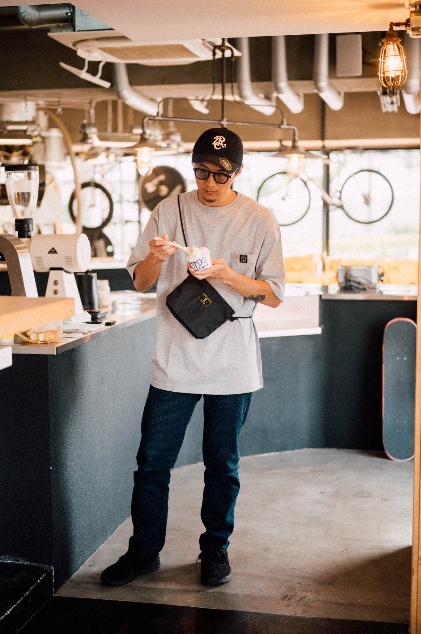 INCHILL Big Silhouette Tシャツ (pocket) 50% OFF