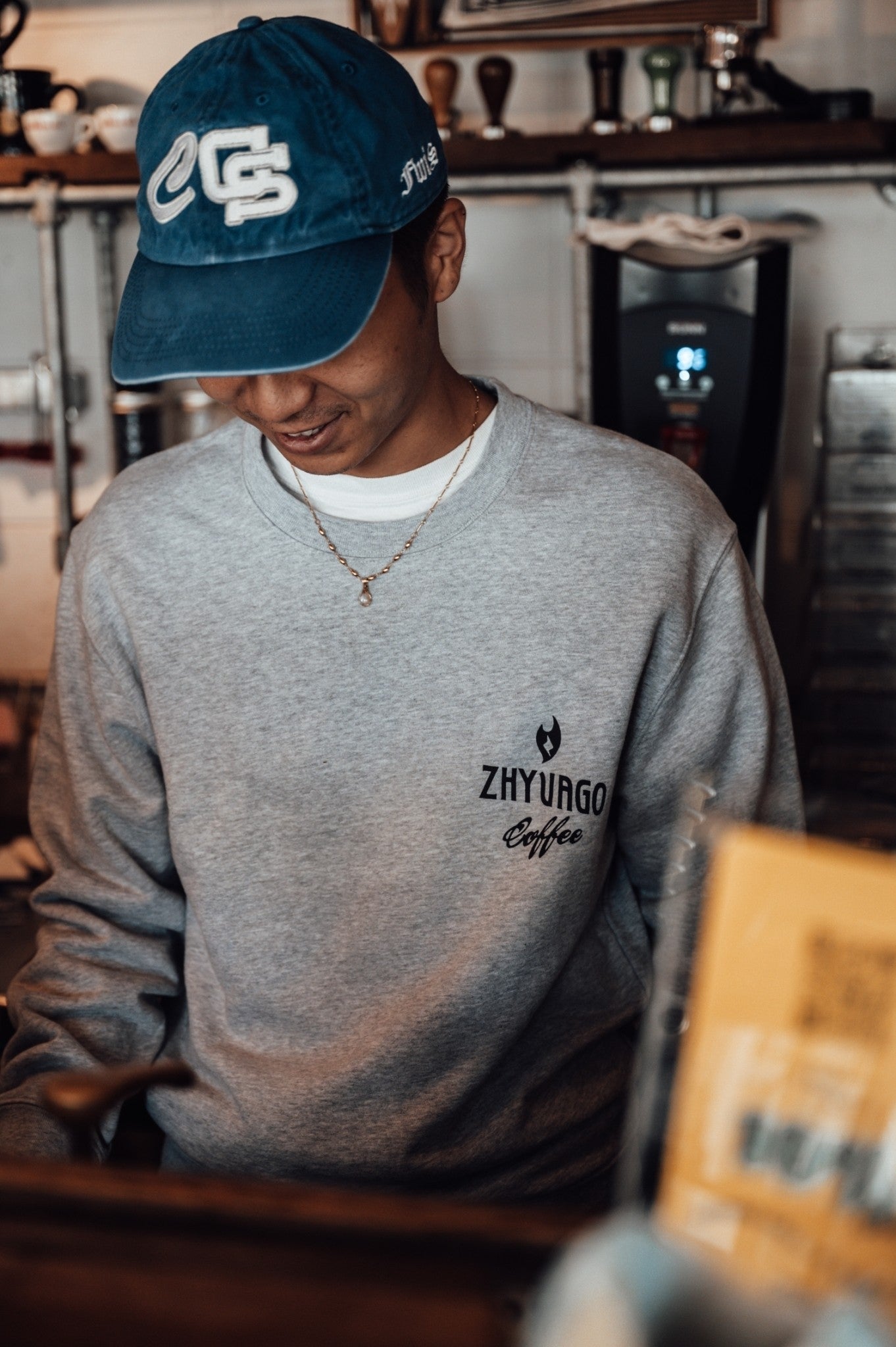 ZHYVAGO "Trike" CREW NECK SWEAT【オンラインストア限定】