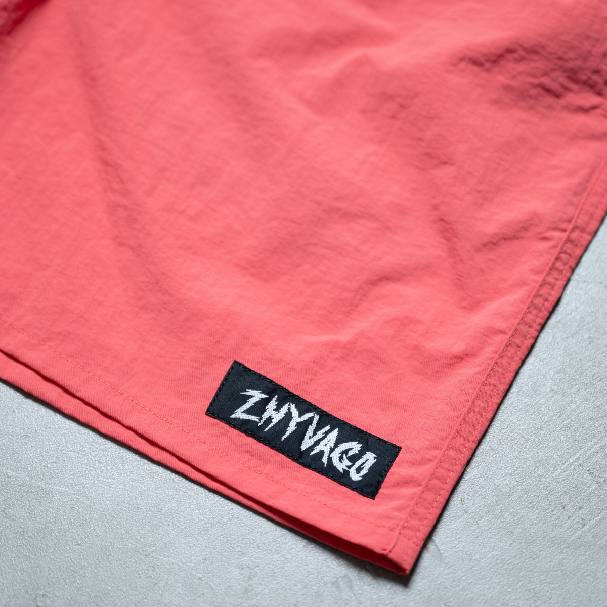 Nylon Passion short pants -Grunge logo- Pink / Mango