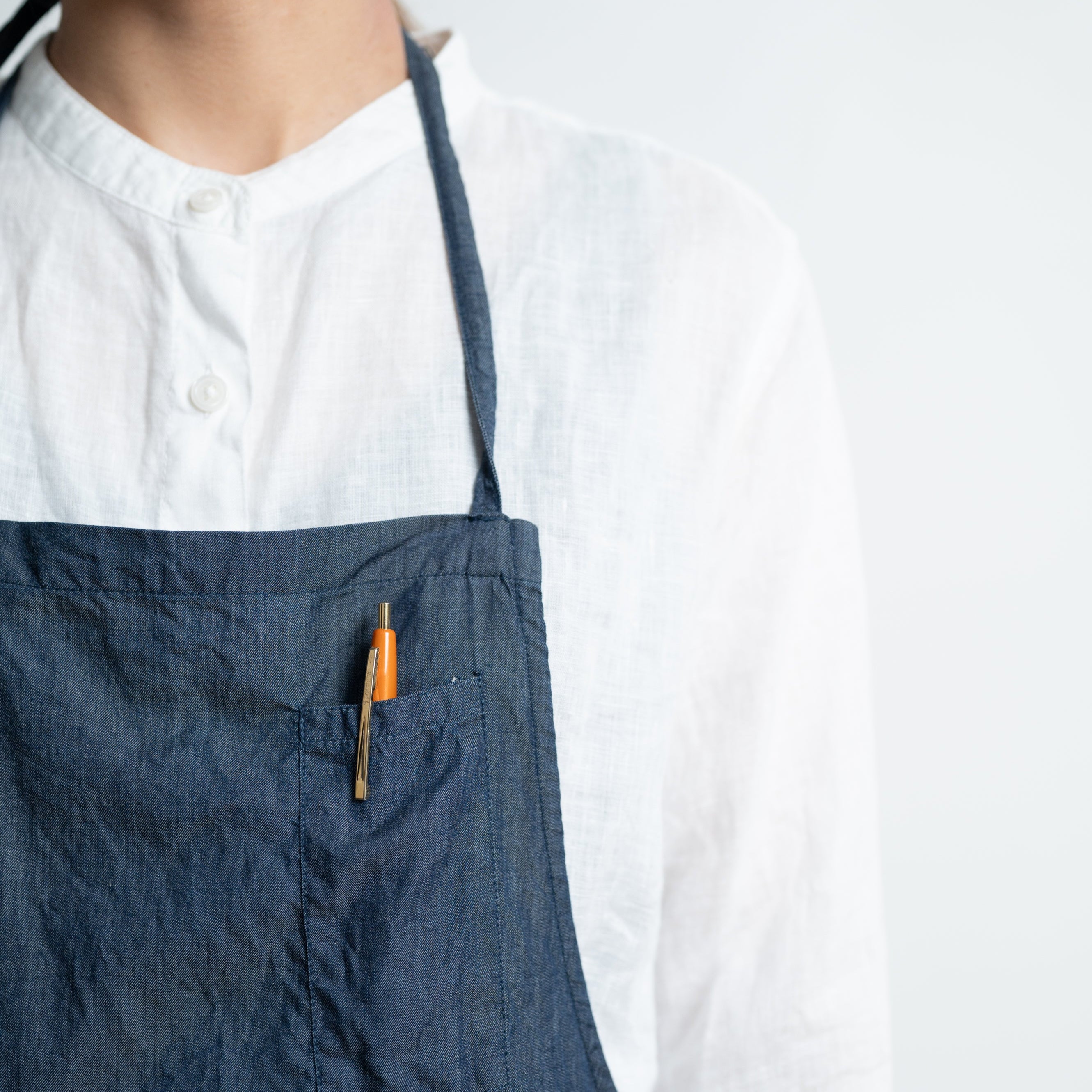 APRON - Angie -【 Thin Denim 】