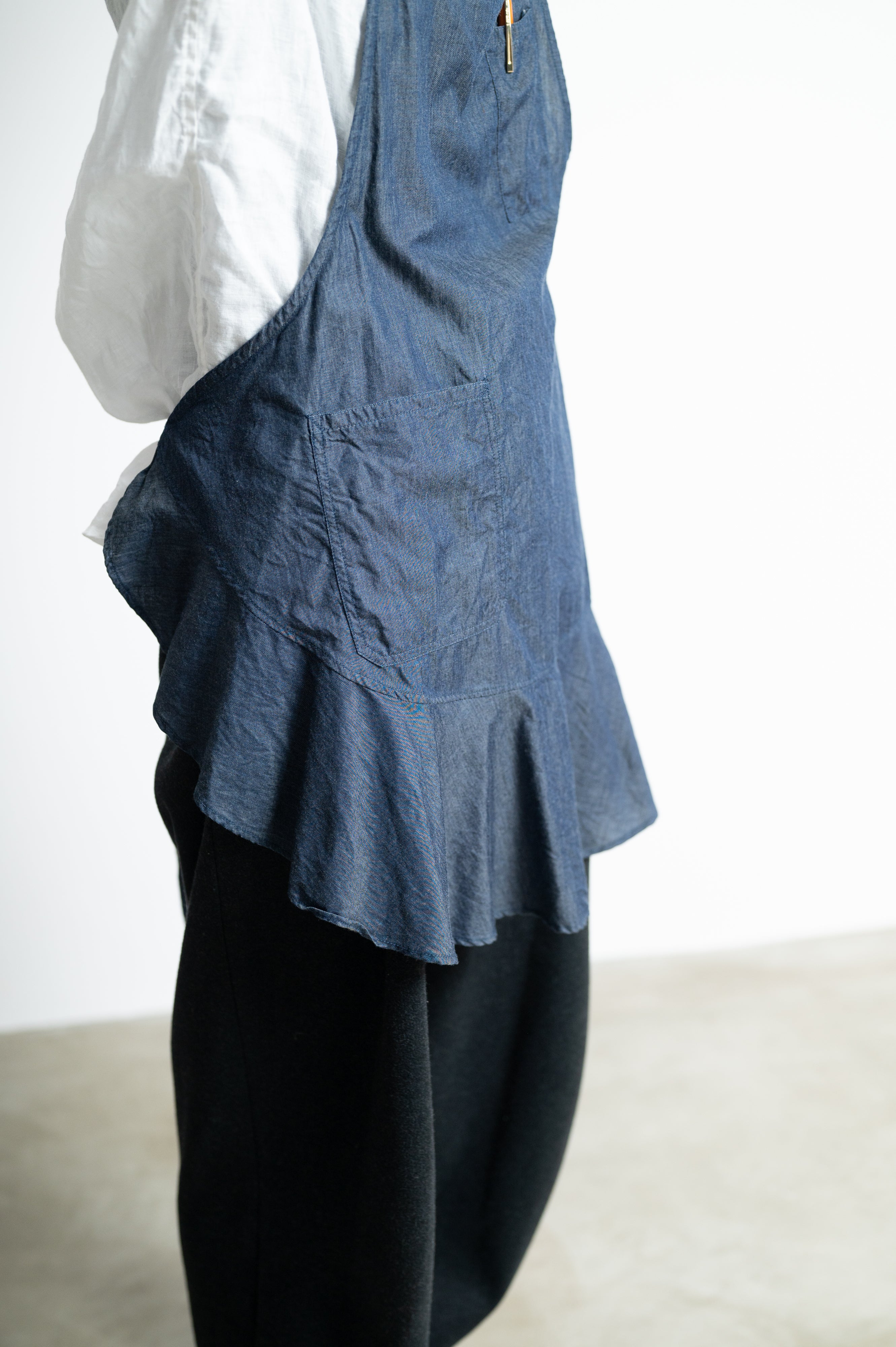 APRON - Angie -【 Thin Denim 】