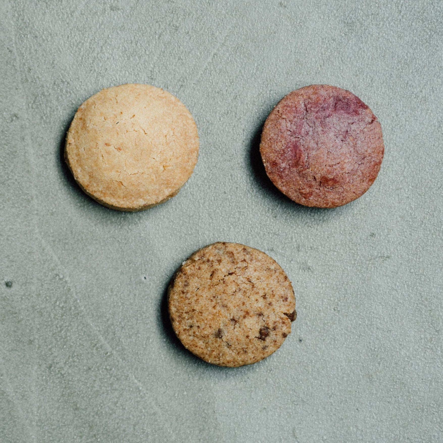 [GIFT BOX] Coffee Beans &amp; Okinawa Snack "Chinsuko"
