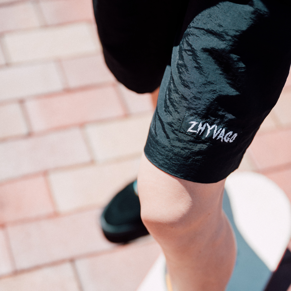 Nylon Easy short pants -Grunge logo- BLACK