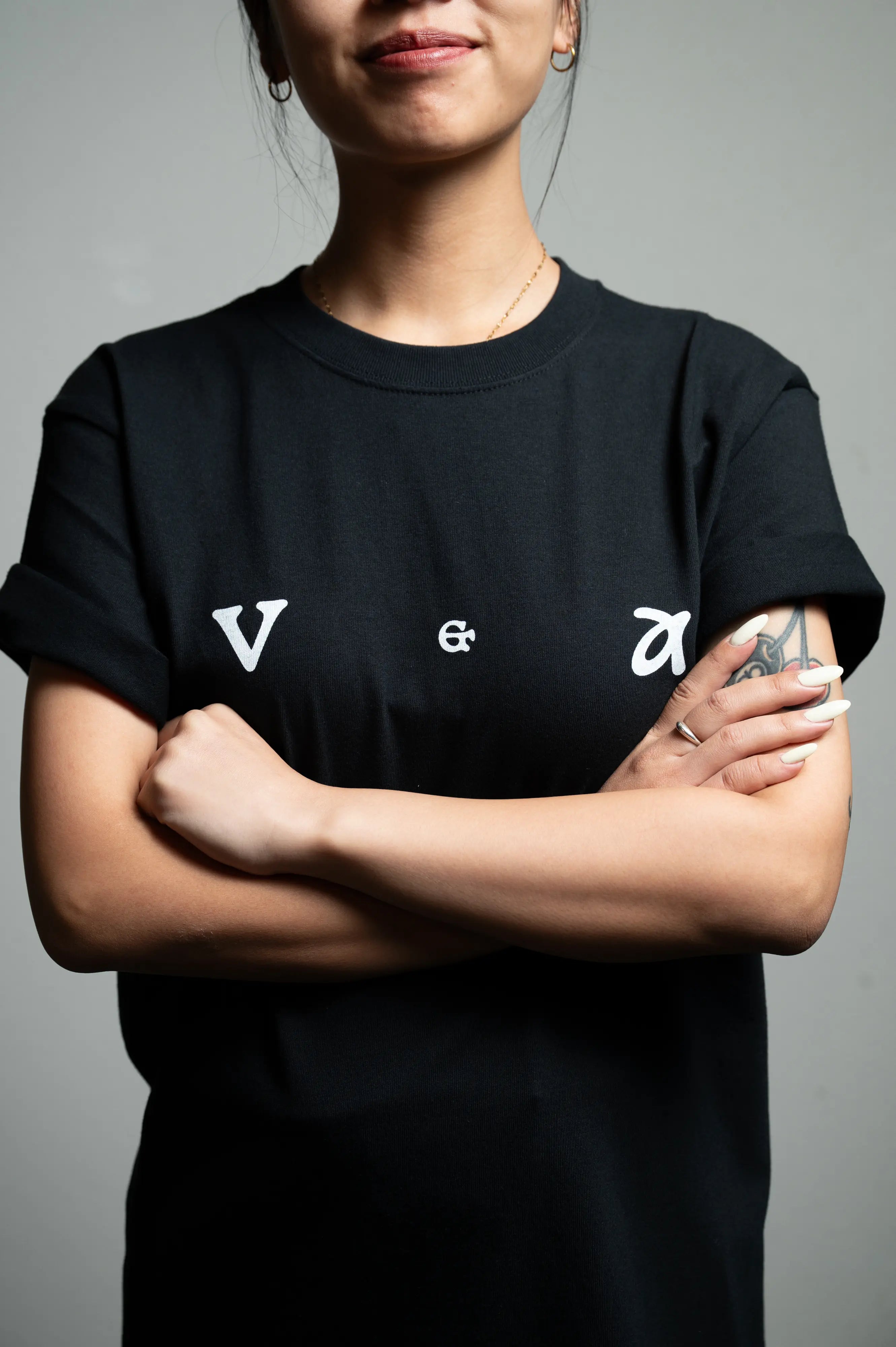 V&A OPEN EVERYDAY T-shirt