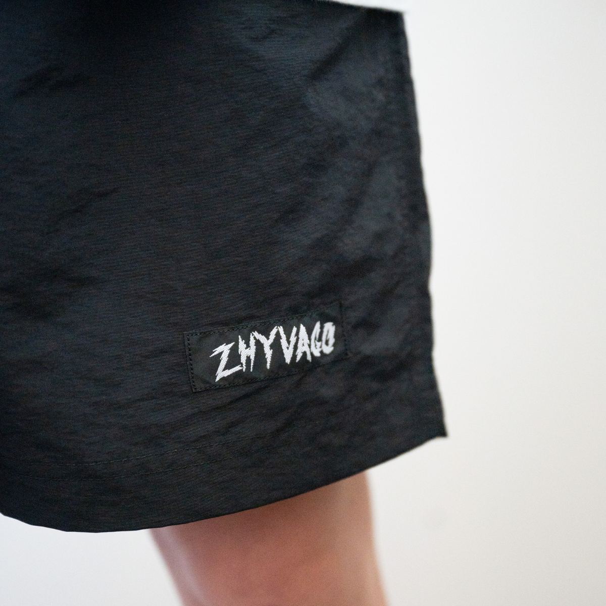 Nylon Easy short pants -Grunge logo- BLACK