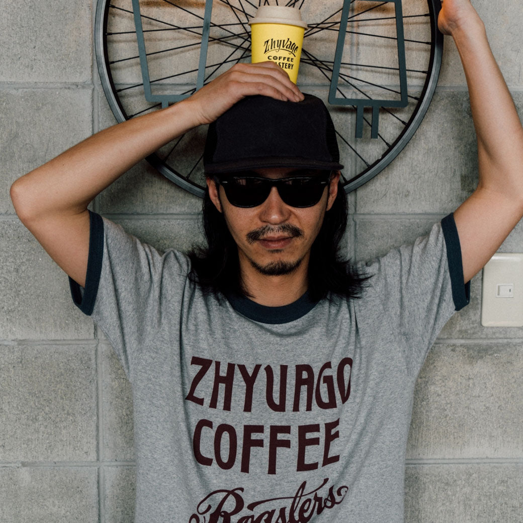 ZCR カレッジ リンガー Tシャツ 50%OFF – Zhyvago Coffee Roastery